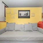 Mondrian House